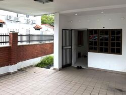 Sembawang Hills Estate (D20), Terrace #579072701